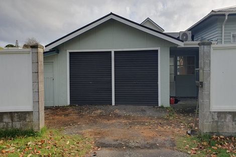Photo of property in 2 Karu Crescent, Waikanae, 5036