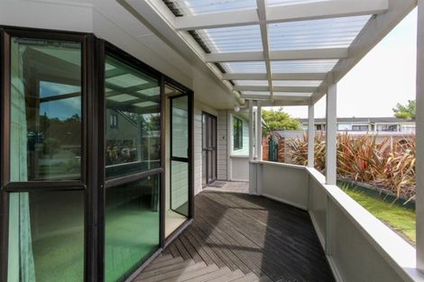 Photo of property in 54 Branch Road, Highlands Park, New Plymouth, 4312