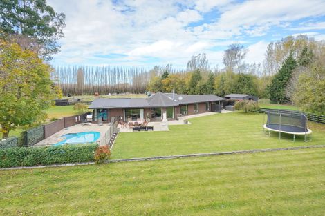 Photo of property in 617 Johns Road, Harewood, Christchurch, 8051