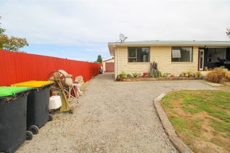 Photo of property in 27 Queen Street, Pareora, 7912