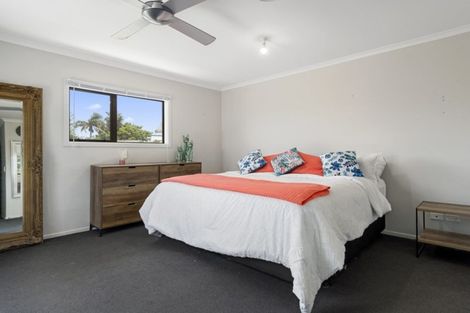 Photo of property in 2 Harris Street, Te Puke, 3119