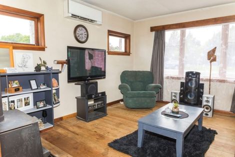 Photo of property in 45 Cadman Road, Dannevirke, 4930