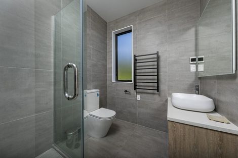 Photo of property in 8c Albany Highway, Greenhithe, Auckland, 0632