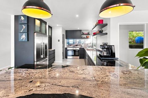 Photo of property in Signal Stn Road, Pouto, Te Kopuru, 0391