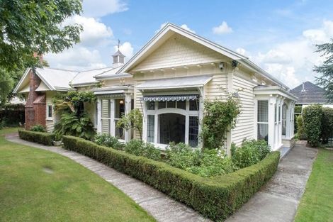 Photo of property in 27 Banks Avenue, Dallington, Christchurch, 8061