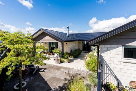 Photo of property in 13 Franks Place, Outram, 9019