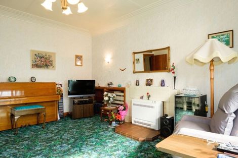 Photo of property in 337 Kenmure Road, Kenmure, Dunedin, 9011