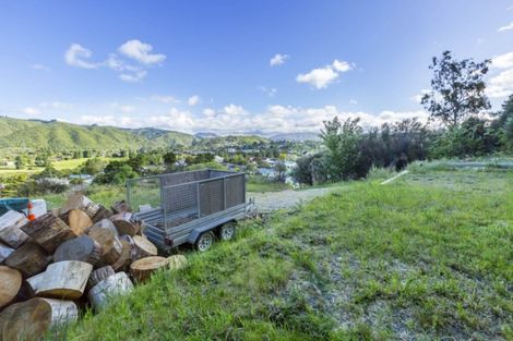 Photo of property in 5 Mccarthy Grove, Clouston Park, Upper Hutt, 5018