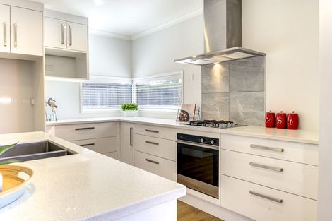 Photo of property in 34 Glaisdale Crescent, Flagstaff, Hamilton, 3210