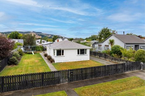 Photo of property in 37 Dryden Street, Milton, 9220