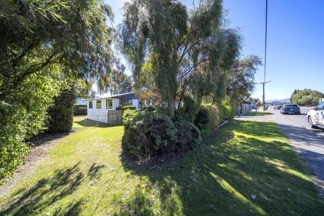 Photo of property in 221 Milford Road, Te Anau, 9600