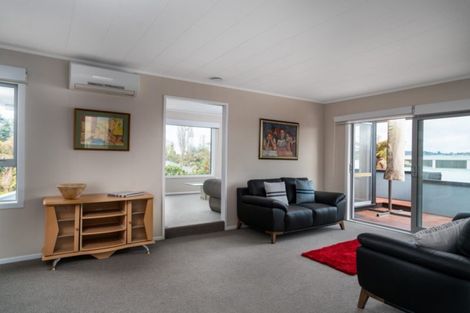 Photo of property in 43 Henry Hill Road, Taupo, 3330