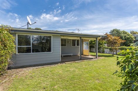 Photo of property in 77b Eatwell Avenue, Paraparaumu Beach, Paraparaumu, 5032
