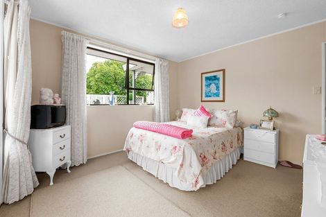 Photo of property in 15 Verel Street, Fairfield, Hamilton, 3214