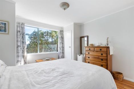 Photo of property in 88 Black Rock Road, Newlands, Wellington, 6037