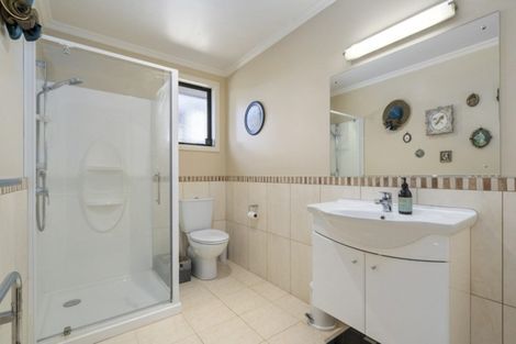 Photo of property in 10 Dittmer Drive, Awapuni, Palmerston North, 4412