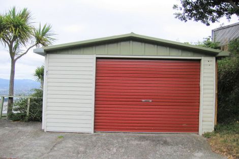 Photo of property in 27 Fortunatus Street, Brooklyn, Wellington, 6021