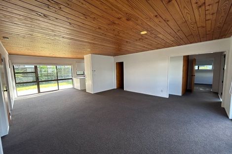 Photo of property in 30 Percy Road, Papamoa Beach, Papamoa, 3118