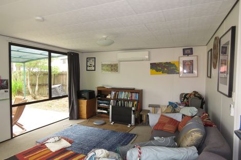Photo of property in 82 Parrs Cross Road, Henderson, Auckland, 0612