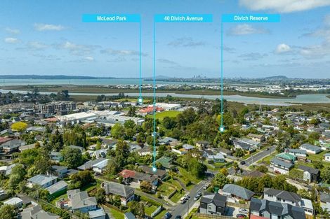 Photo of property in 40 Divich Avenue, Te Atatu South, Auckland, 0610