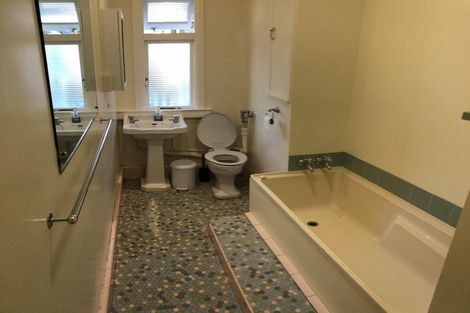 Photo of property in 34 Upland Road, Kelburn, Wellington, 6012