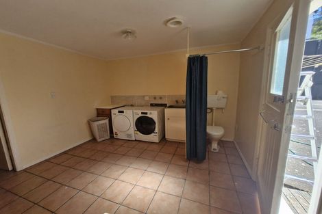 Photo of property in 13 Waikare Street, Karori, Wellington, 6012