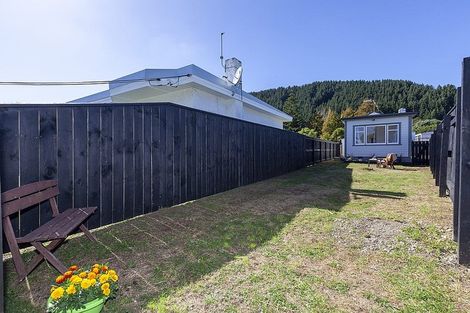 Photo of property in 56a Hinemoa Street, Paraparaumu, 5032