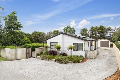 Photo of property in 13 Novelle Grove, Papamoa Beach, Papamoa, 3118