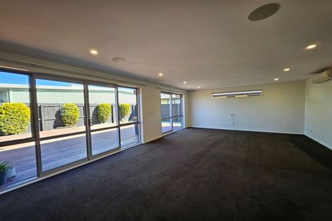 Photo of property in 37 Raranga Street, Marshland, Christchurch, 8083