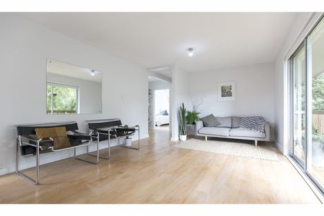Photo of property in 1/26 Bryers Place, Bayview, Auckland, 0629