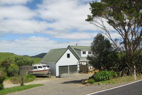 Photo of property in 613 Paparata Road, Bombay, 2675