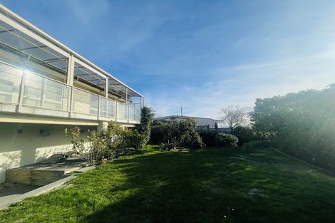 Photo of property in 46 Cannon Hill Crescent, Mount Pleasant, Christchurch, 8081