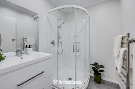 Photo of property in 2/56 Ward Street, Trentham, Upper Hutt, 5018