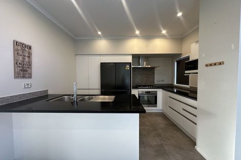 Photo of property in 168 Hobsonville Point Road, Hobsonville, Auckland, 0616