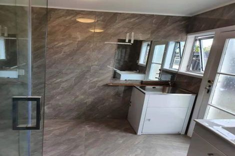 Photo of property in 2/87 Nikau Street, New Lynn, Auckland, 0600