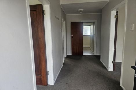 Photo of property in 414 Stokes Valley Road, Stokes Valley, Lower Hutt, 5019