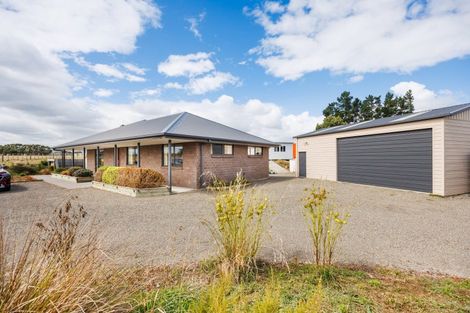 Photo of property in 268 Hendersons Line, Kelvin Grove, Palmerston North, 4470