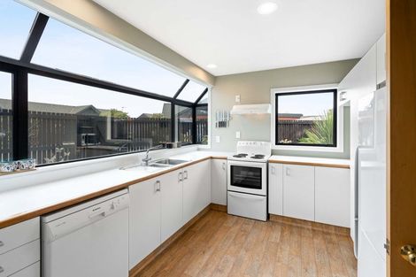 Photo of property in 45 Munro Street, Redwood, Christchurch, 8051