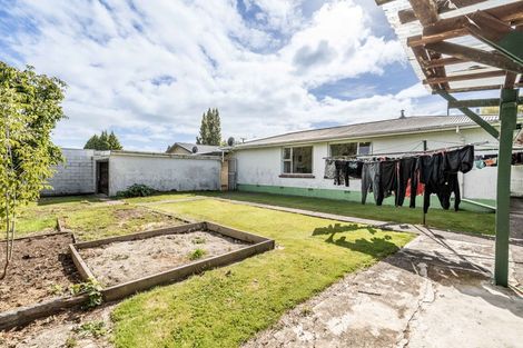 Photo of property in 65 Robertson Street, Gore, 9710