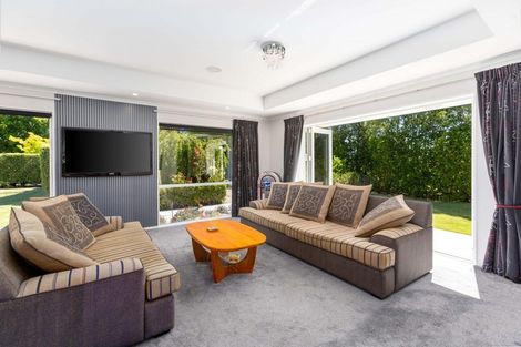 Photo of property in 7 Teviotview Place, Amberley, 7410