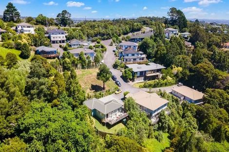 Photo of property in 19a Viridian Lane, Greenhithe, Auckland, 0632