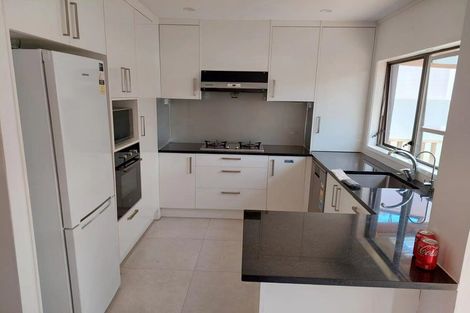 Photo of property in 40 Tudor Road, Henderson, Auckland, 0610