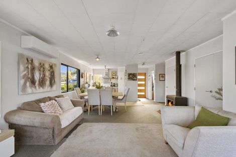 Photo of property in 11 Sinton Row, Nukuhau, Taupo, 3330