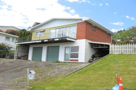 Photo of property in 12 Seaview Crescent, Picton, 7220