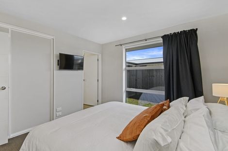 Photo of property in 30 Andesite Drive, Rolleston, 7614