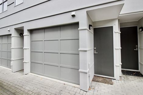 Photo of property in Habitat Apartments, 12/31 Byron Avenue, Takapuna, Auckland, 0622