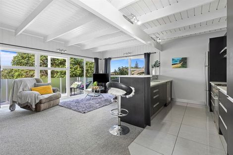 Photo of property in 19 Mckenzie Avenue, Arkles Bay, Whangaparaoa, 0932