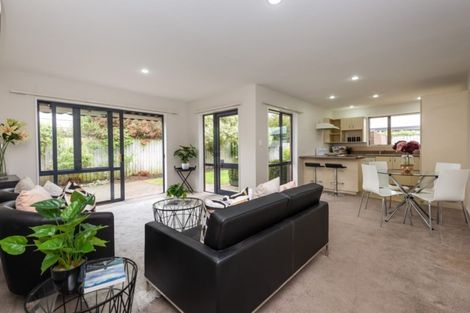 Photo of property in 7 North Parade, Richmond, Christchurch, 8013