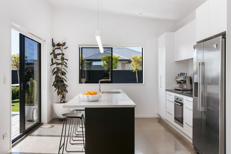 Photo of property in 3 Tuangi Way, Papamoa Beach, Papamoa, 3118