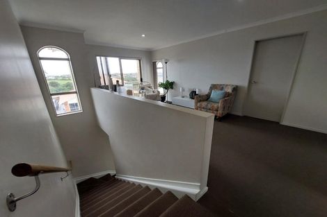 Photo of property in 44a Crossandra Drive, Mangere, Auckland, 2022